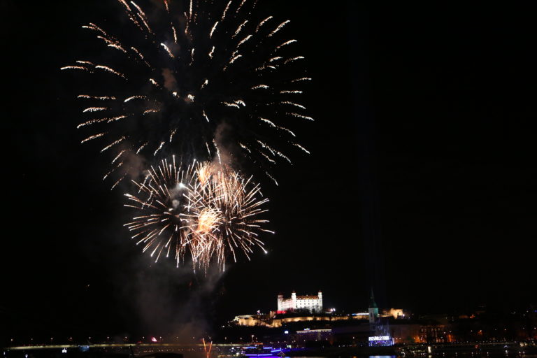 Silvestrovský ohňostroj v Bratislave