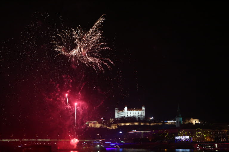 Silvestrovský ohňostroj v Bratislave