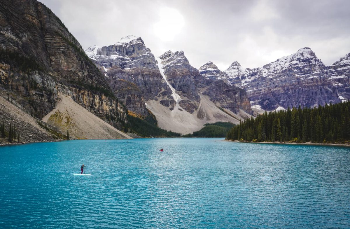 Moraine lake banff national park.jpg