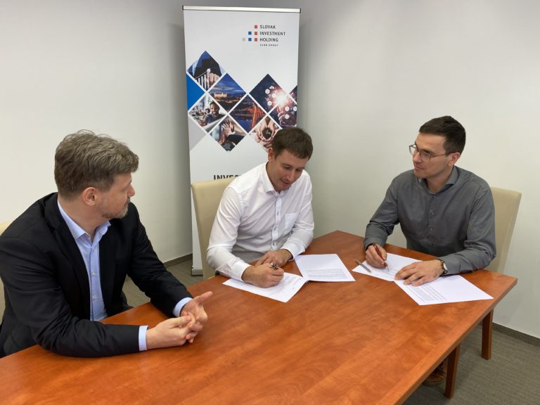 Polak blazej lesay_slovak investment holding slovenska sporitelna a tise spustaju spolocnu podporu socialnej ekonomiky.jpg