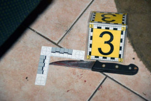 POLÍCIA: Vražda kuchynským nožom
