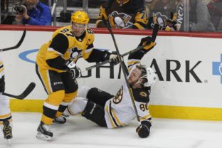 Sidney Crosby, David Pastrňák, Pittsburgh Penguins, Boston Bruins, NHL