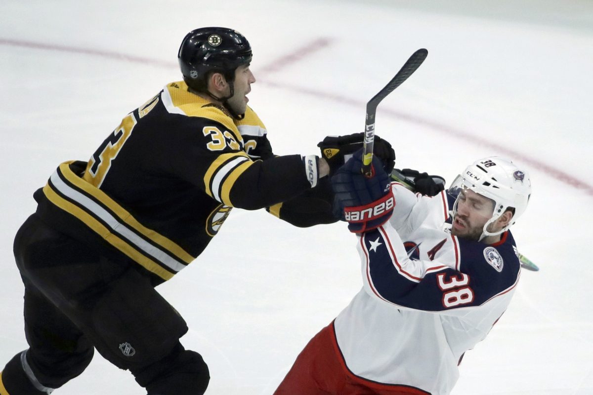 Zdeno Chára, Boone Jenner, NHL, Boston Bruins, Columbus Blue Jackets