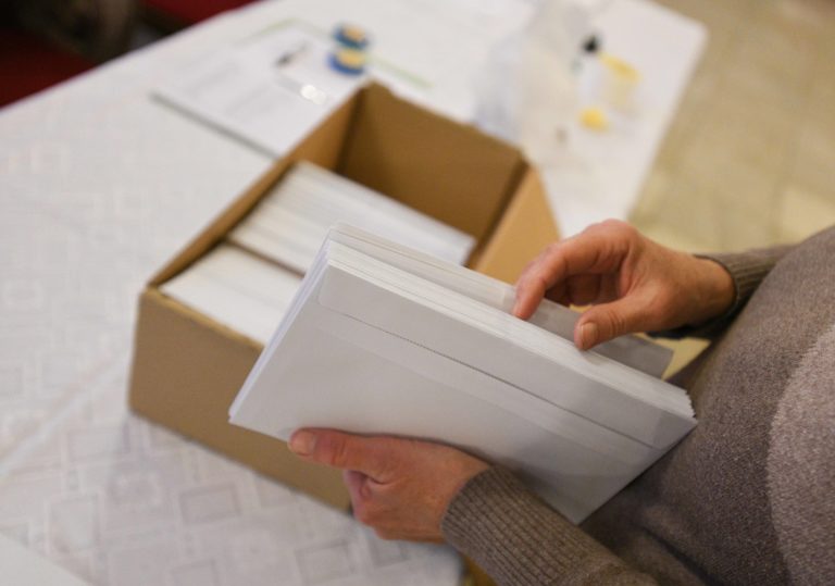 VOĽBY: Príprava a otvorenie volebných miestností