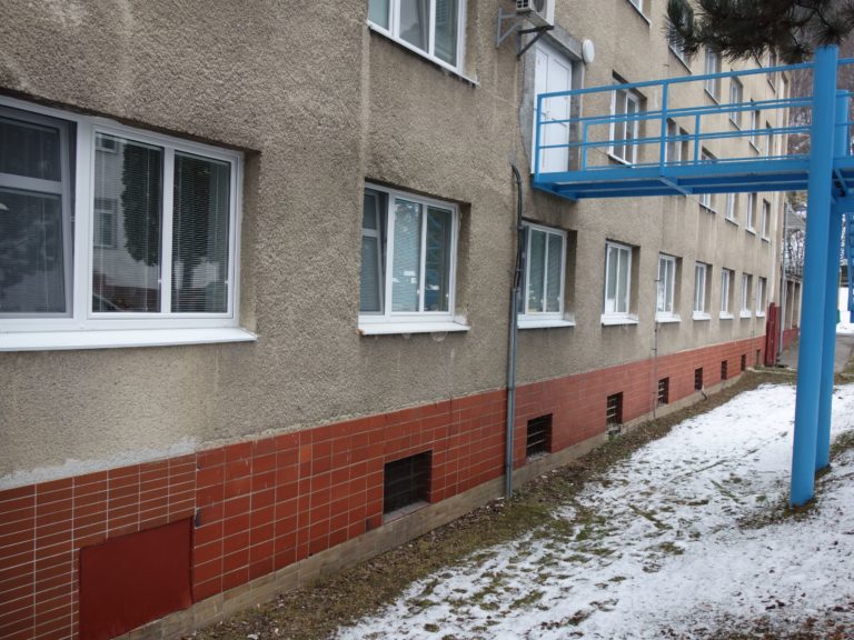 Nemocnica Krompachy, výmena okien