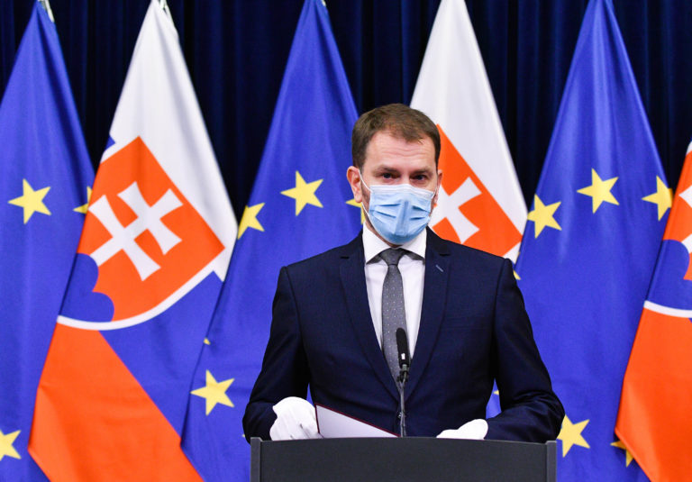 VLÁDA: Rokovanie 1. schôdze vlády SR