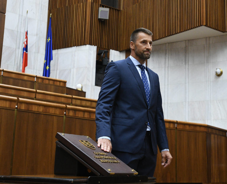 Marián Viskupič