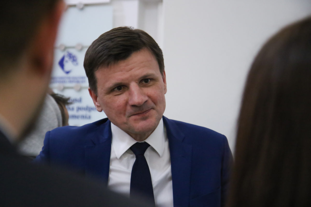 VOĽBY: Volebná noc v centrále strany KDH