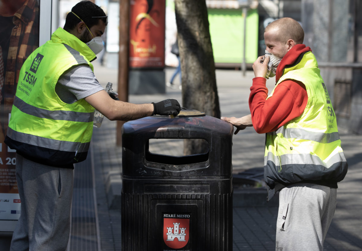 Ulice mesta počas mimoriadnej situácie