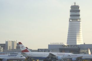 Viedenské letisko Schwechat ruší medzinárodné lety