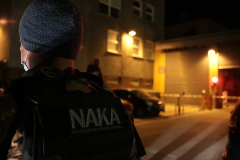 NAKA