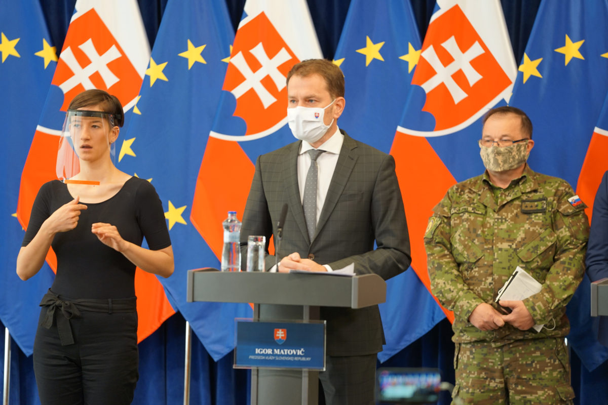 PREMIÉR: Nárast nakazených COVID 19