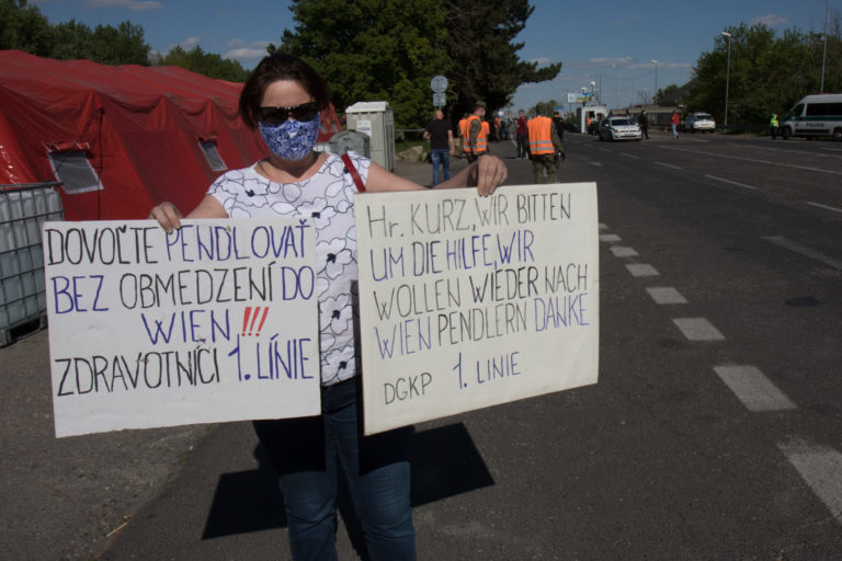 PROTEST: Slovákov pracujúcich v Rakúsku