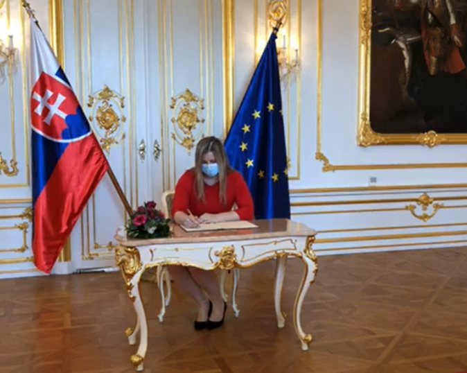 Koaličná zmluva, podpis