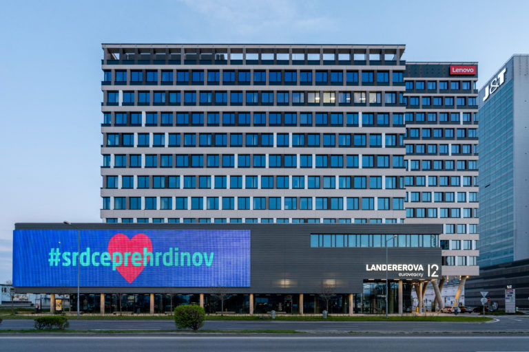 Srdce pre hrdinov animacia landererova 12 01.jpg