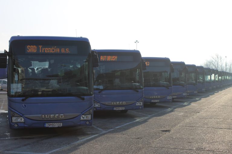 SAD Trenčín, autobusy