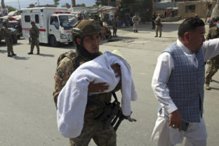 Afganistan, streľba, pôrodnica