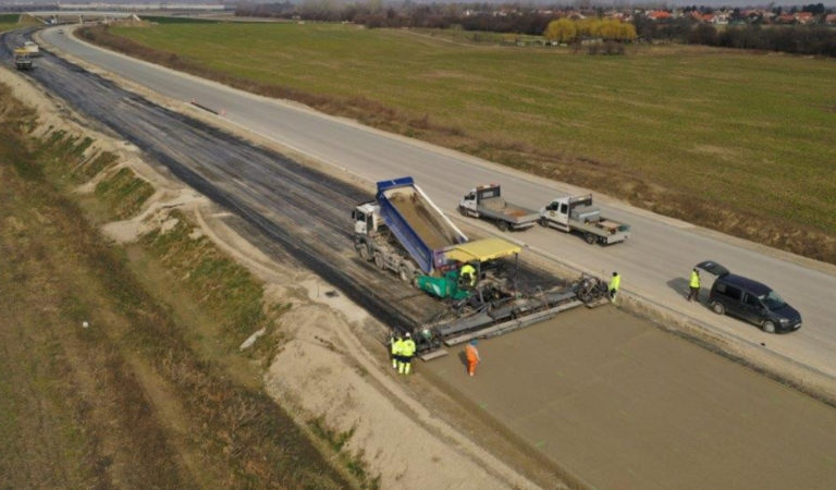 Hlavný zhotoviteľ D4 a R7 doručil Špeciálnemu stavebnému úradu ďalšie správy pre násyp pri Jarovciach