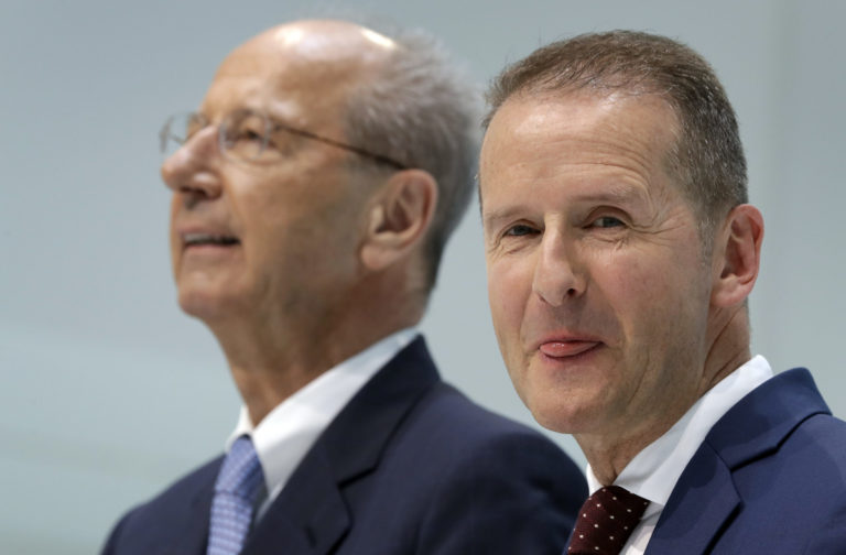 Obžaloba generálneho riaditeľa spoločnosti Volkswagen Herberta Diessa a predsedu dozornej rady Hansa Dietera Pötscha z manipulácie na akciovom trhu bude stiahnutá