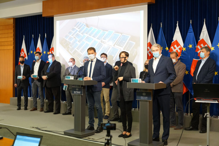 VLÁDA: Úspech vedcov SR a inovatívnych firiem