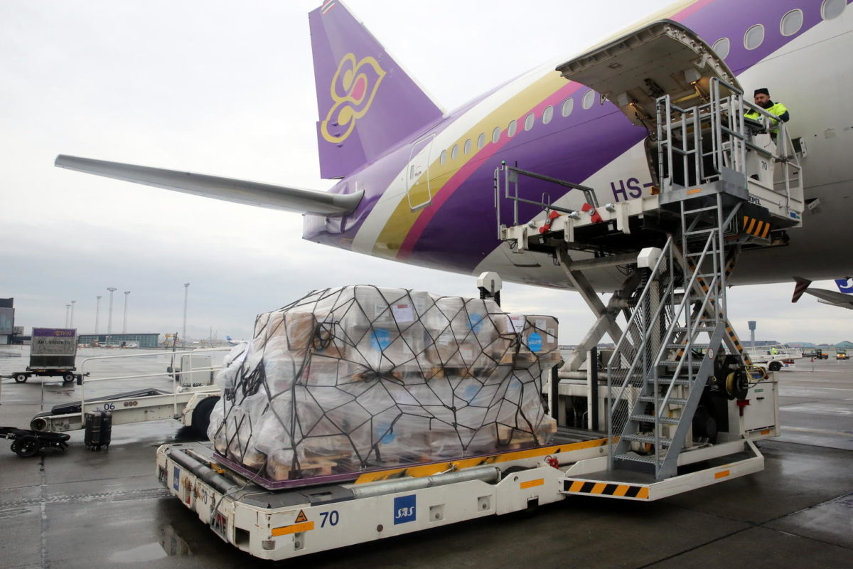 UNICEF - China Shipping - CPH Lufthavn 2020 Photograph Henrik Hi