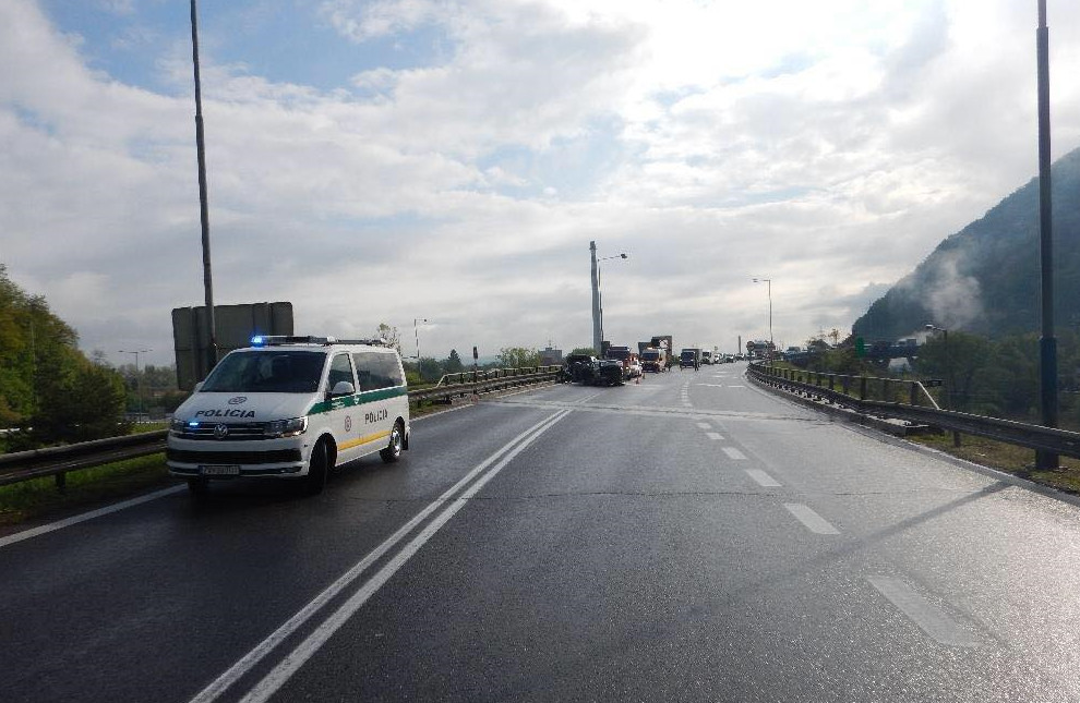 Hromadná dopravná nehoda pri Zvolene