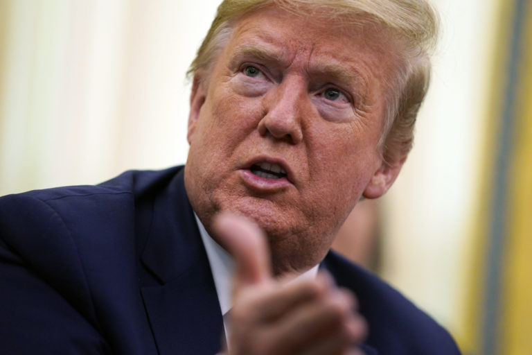 Donald Trump označil pandémiu za horší útok na USA ako teroristické útoky z 11. septembra 2001