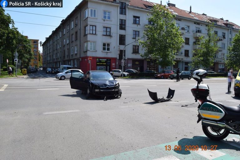 Nehoda, skúter, auto, Košice