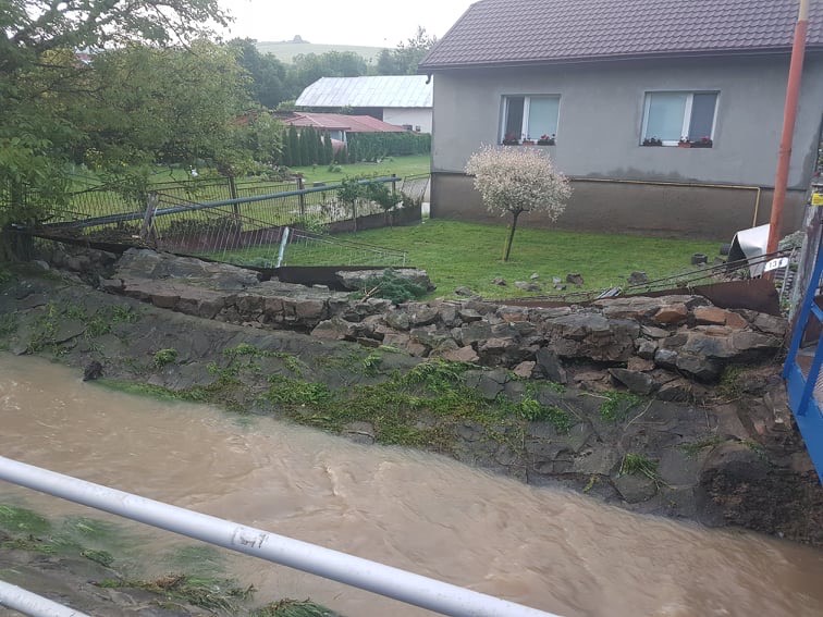 Povodne