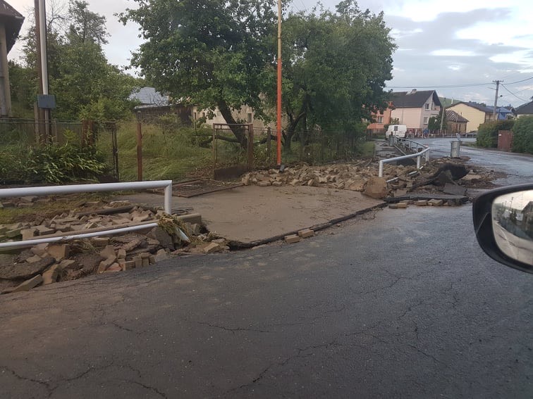 Povodne
