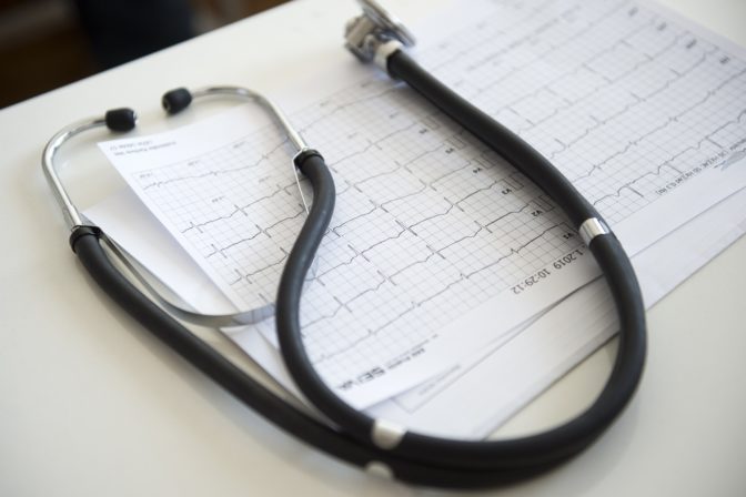 Lekár, doktor, fonendoskop