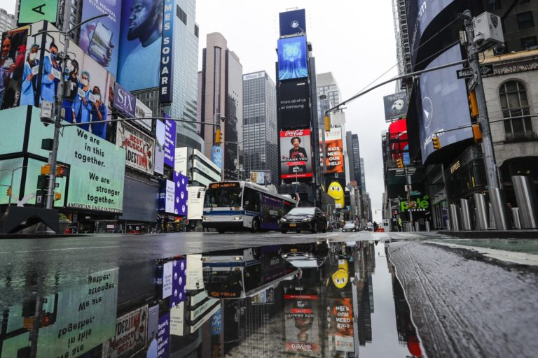 APTOPIX Virus Outbreak New York