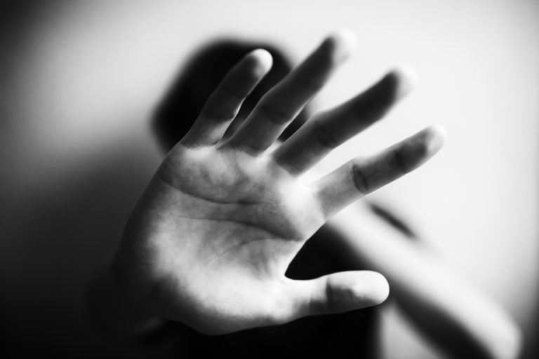 18 years old guy defends himself with his palm