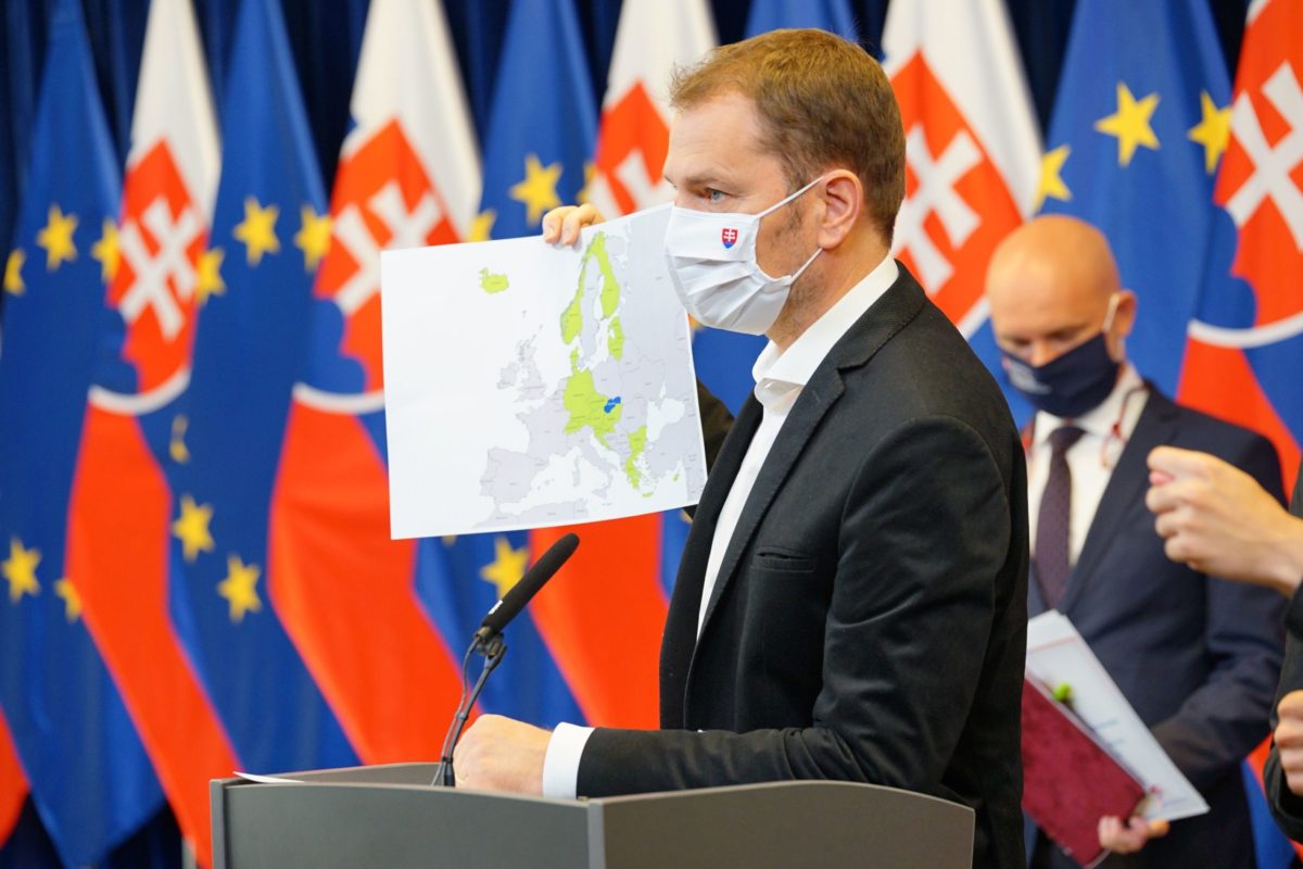 Premiér Igor Matovič rokoval s epidemiológmi