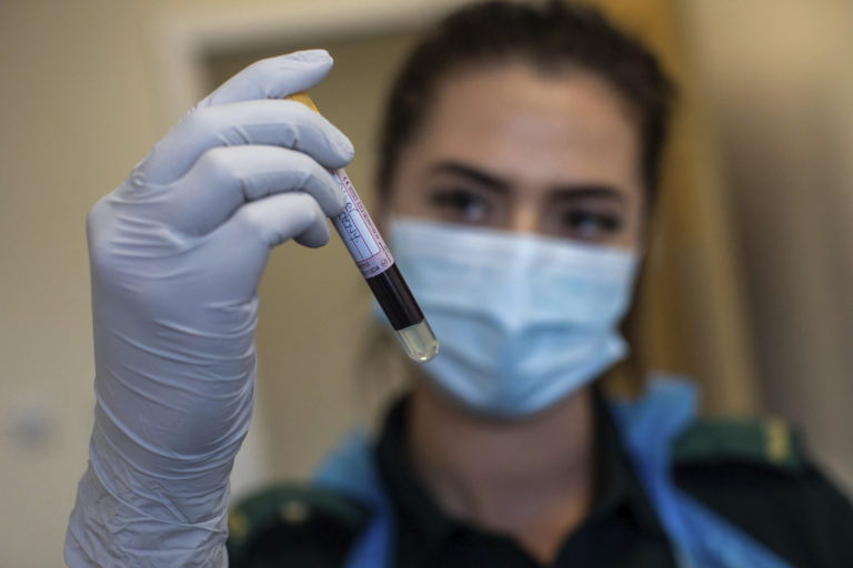 krvný test na protilátky proti Covid-19