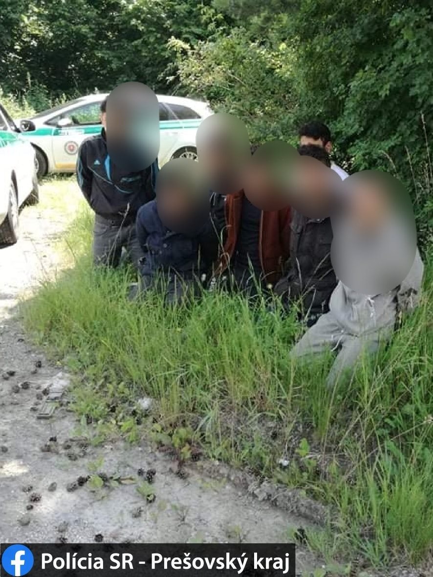 Migranti, utečenci