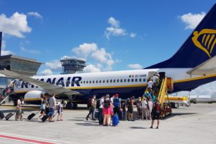 Ryanair, Letisko M. R. Štefánika