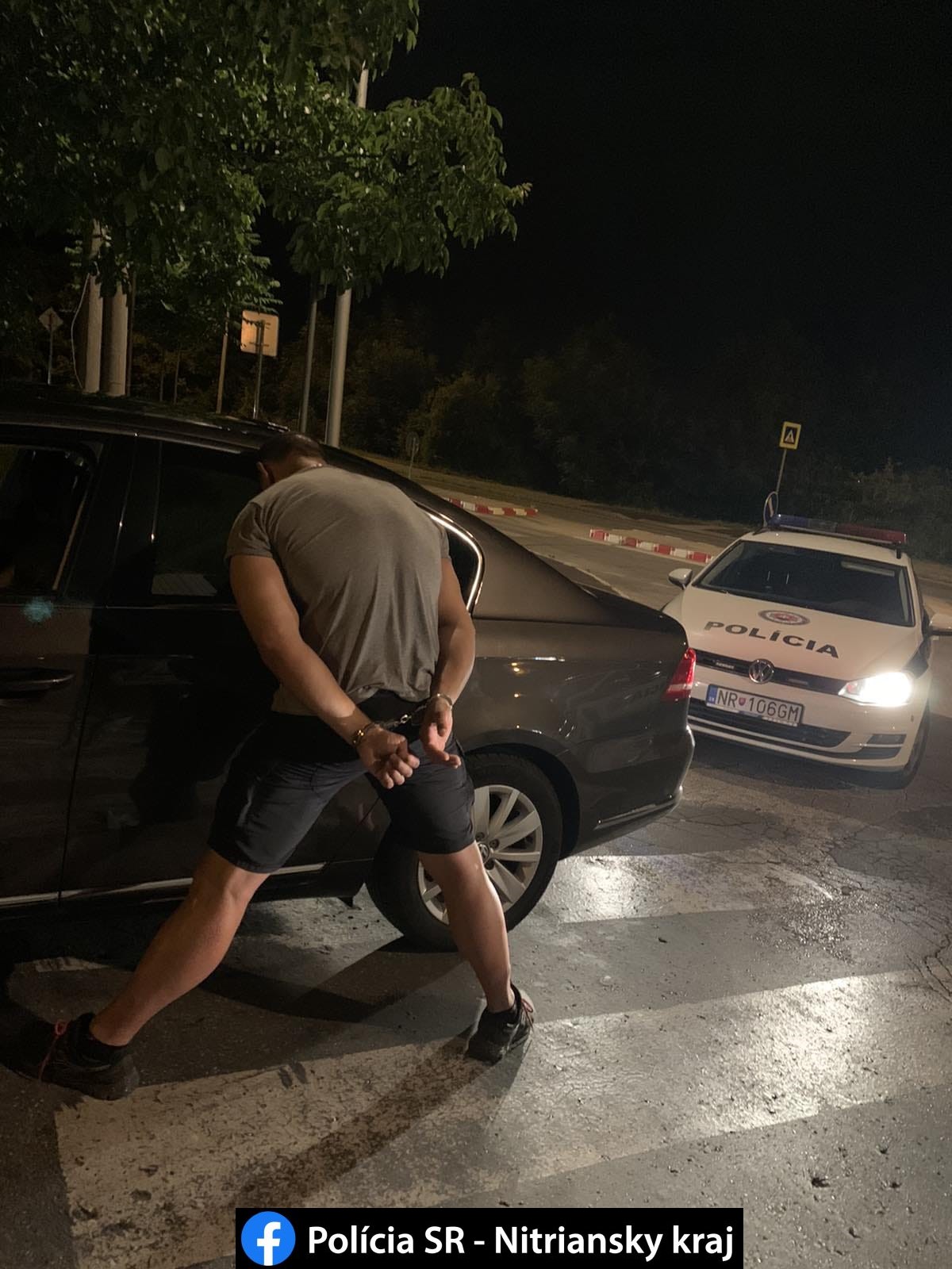 Zatknutie, polícia