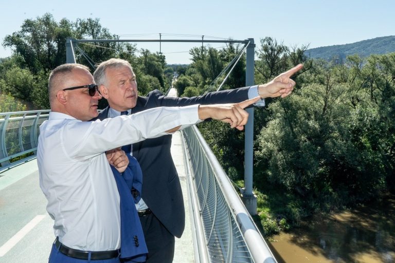 Bratislavsky samospravny kraj bsk tento tyzden potvrdil partnerstvo s dolnym rakuskom.jpg