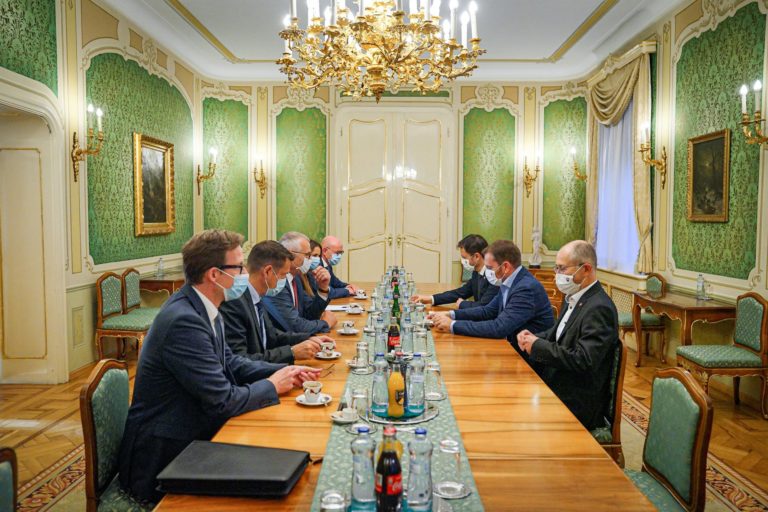 Volkswagen, ministerstvo financii