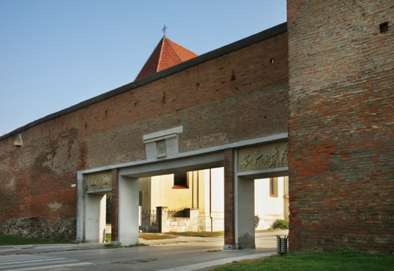 Mestské hradby, Trnava