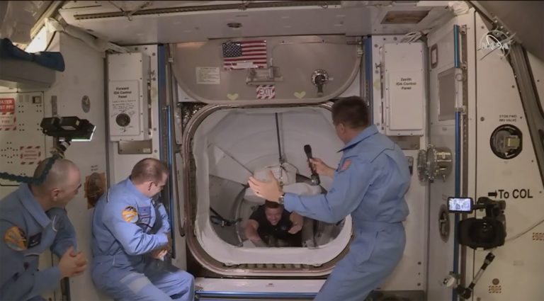 ISS, SpaceX
