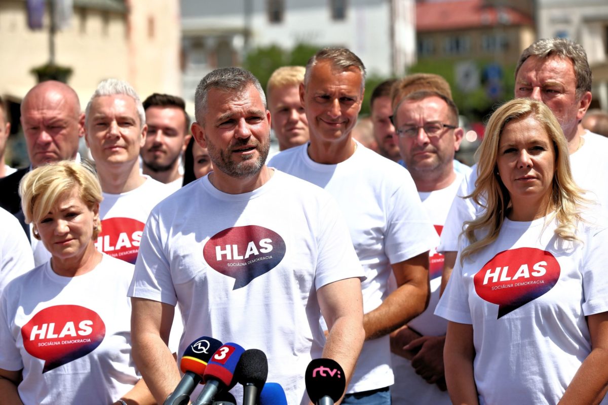 Ľubica Laššáková, Peter Pellegrini, Richard Raši, Denisa Saková
