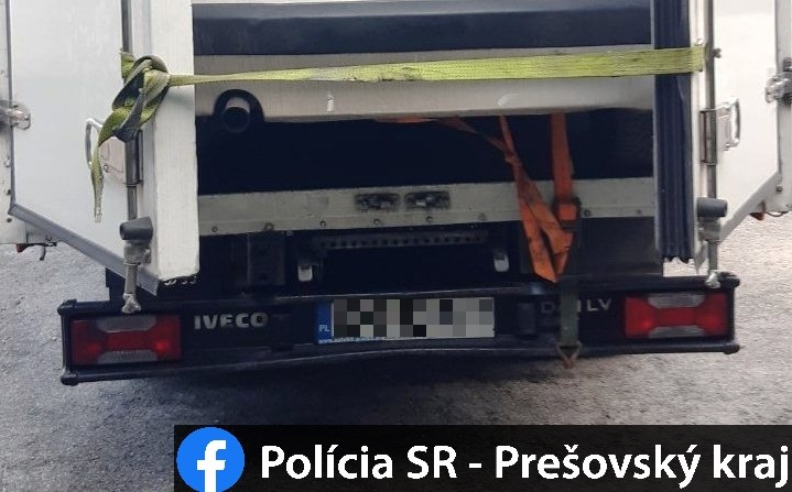 Polícia, kamion