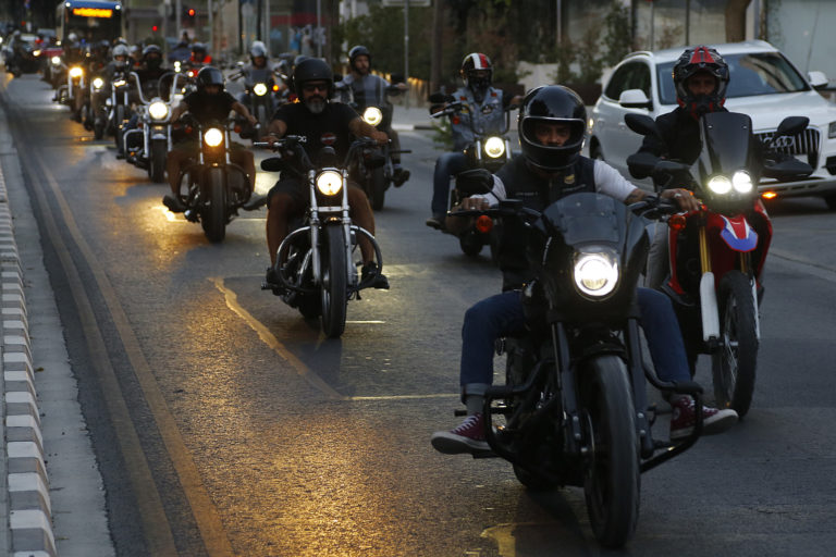 Cyprus, motorkari