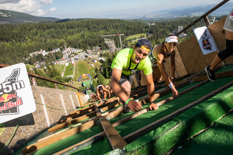 ATLETIKA: Bežecká akcia Red Bull 400