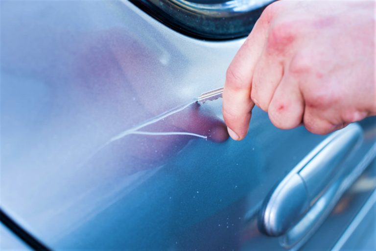 Poškriabané auto poistenie