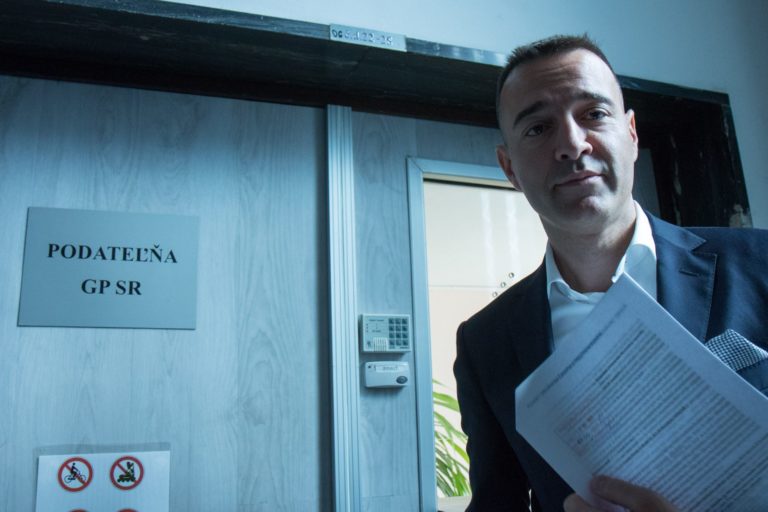 DRUCKER: Podal trestné oznámenie na premiéra SR