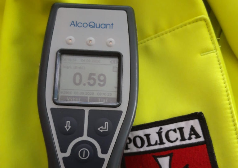 Alkohol, polícia