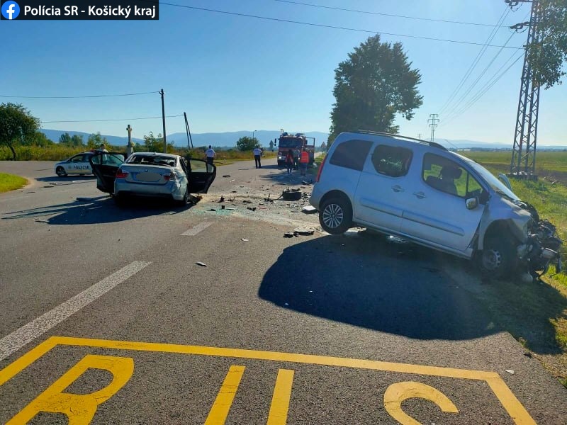 Zrážka, Peugeot, BMW, Fekišovce
